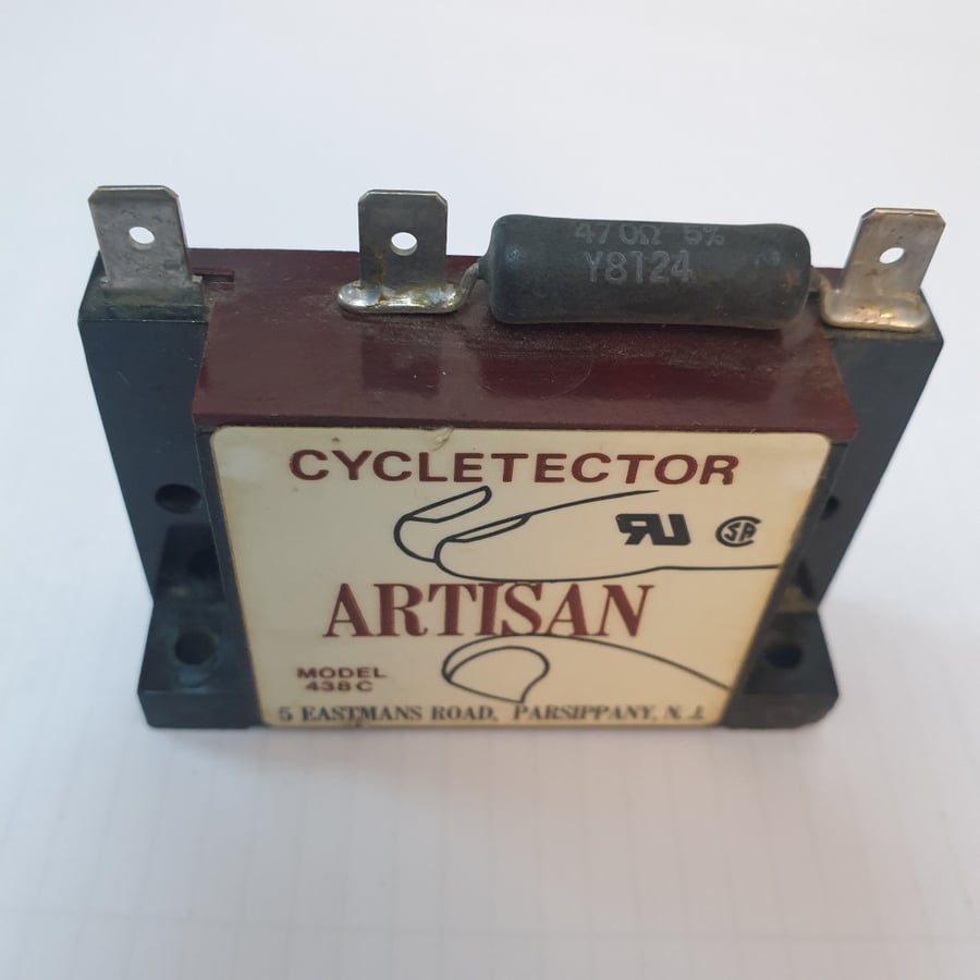 TIME RELAY ARTISA 24V 1 AMP 438C -A-AC-180 N0 04272A  تايم ريلي ارتيسا