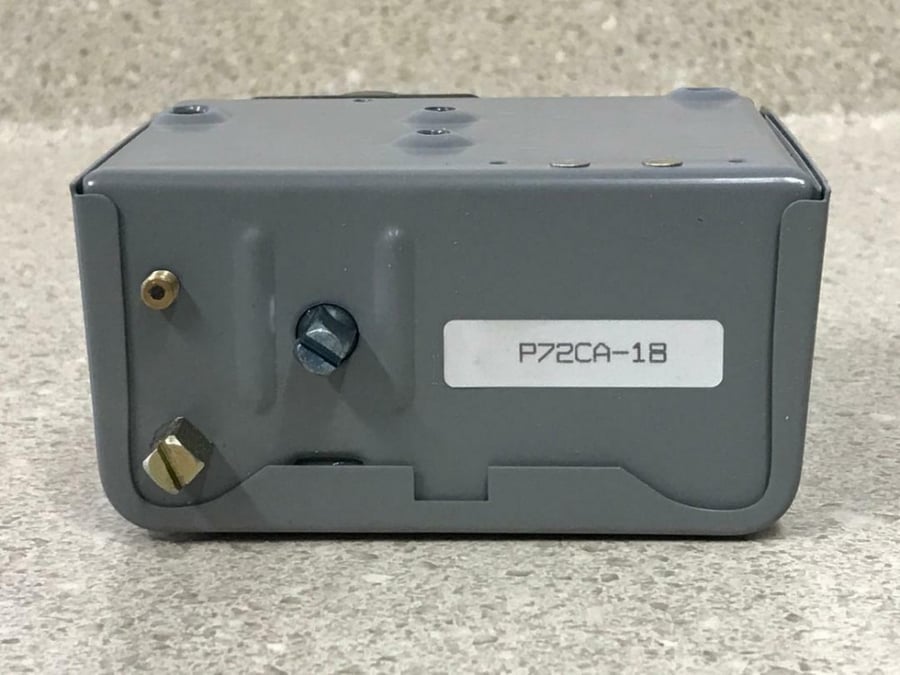#05566A برشر كونترول جونسون كونترول /MICRO SET SUCTION PRESSURE CONTROL P72CA-18C