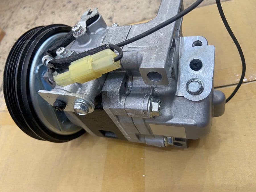 #12925J كمبروسر مكيف مازدا 3 ومازدا 6 / COMPRESSOR MAZDA 3 MAZDA 6 08-17 12V