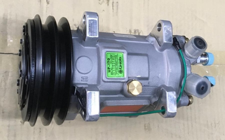 COMPRESSOR UNICLA UP 170 A-2 24V UO3 V-O-R EAR MOUNT No13116Jكمبروسر