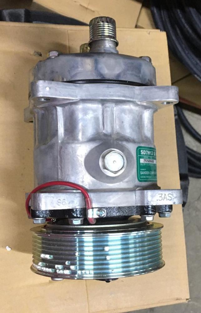#10180J كمبروسر ساندن  SD7H13 ربط خلفي سنة 12 فولت 8 خط  COMPRESSOR SANDEN SD7H13  12V BACK 8PK CONECTION