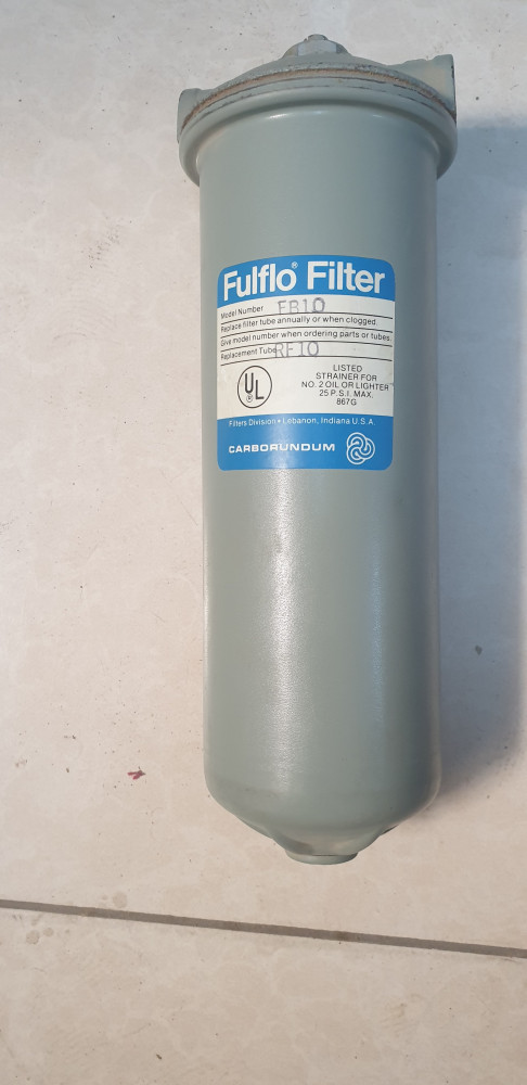 OIL FILTER FLUFLO FILTER FB10 LARGE 25 PSI MAX CARBORUNDUM No 01745A