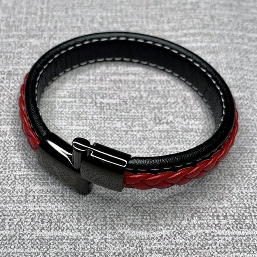 Titanium leather bracelet for men and women, black and red color, black clasp, white thread