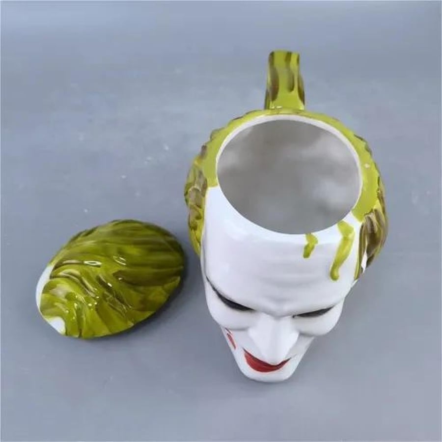 Hocker personality cup