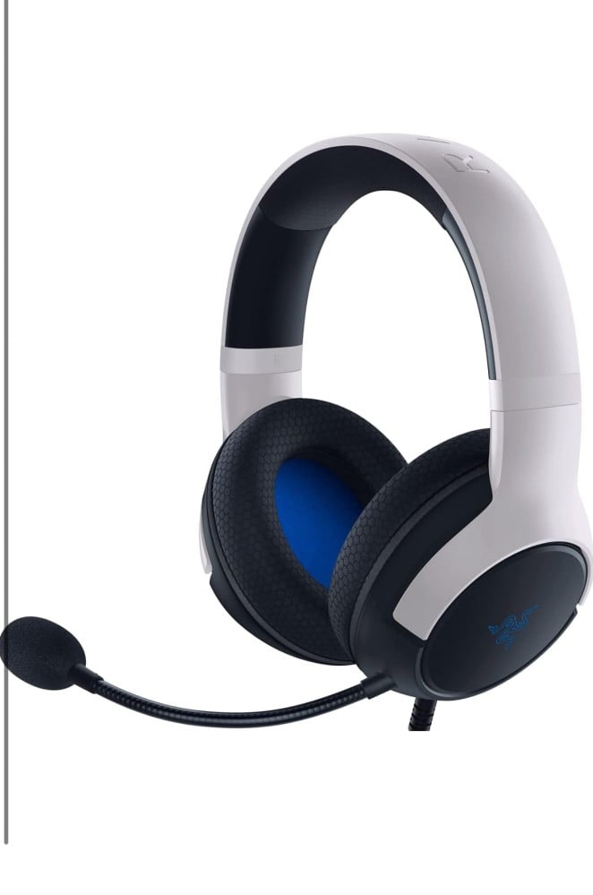 Wired headphones for games