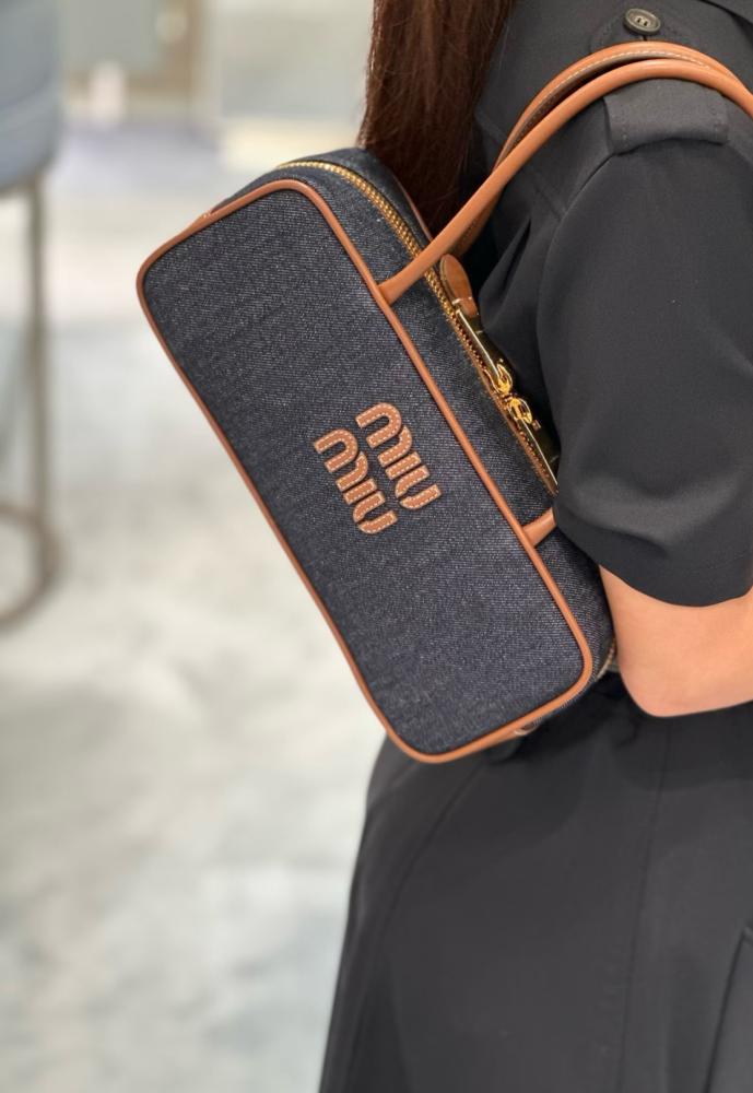 MIU MIU