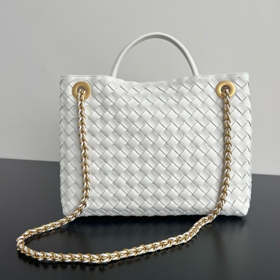 BOTTEGA