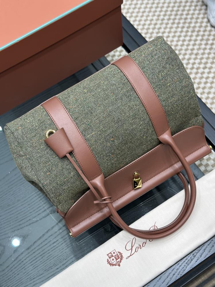 LORO PIANA