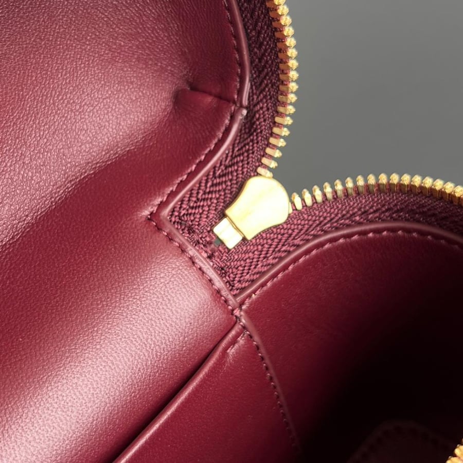 BOTTEGA