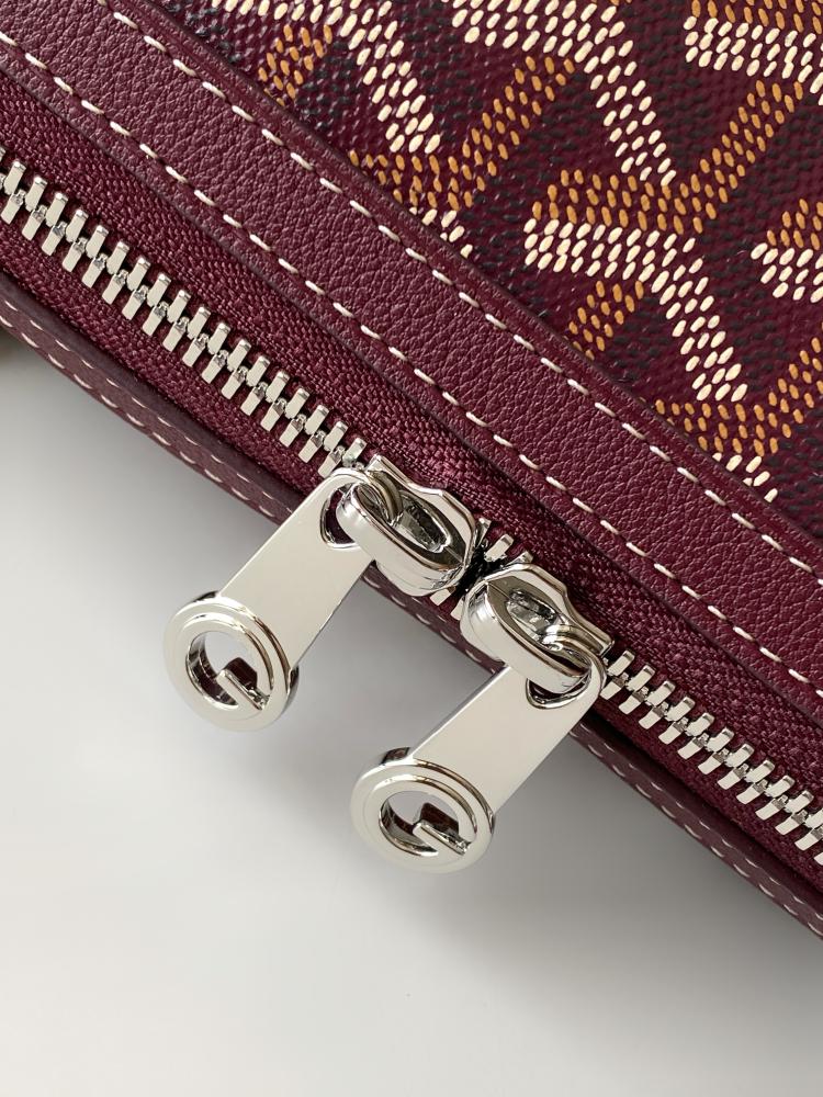 GOYARD