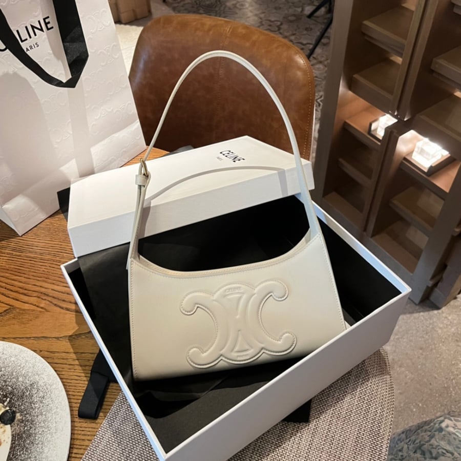 CELINE
