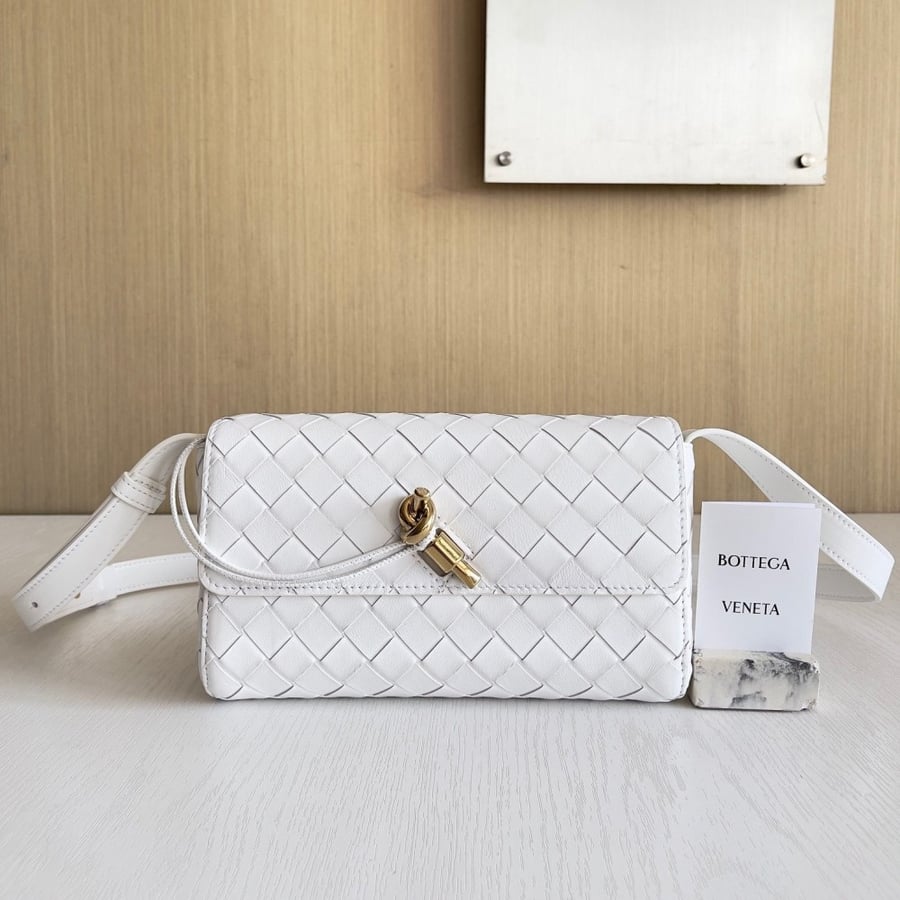 BOTTEGA _Andiamo