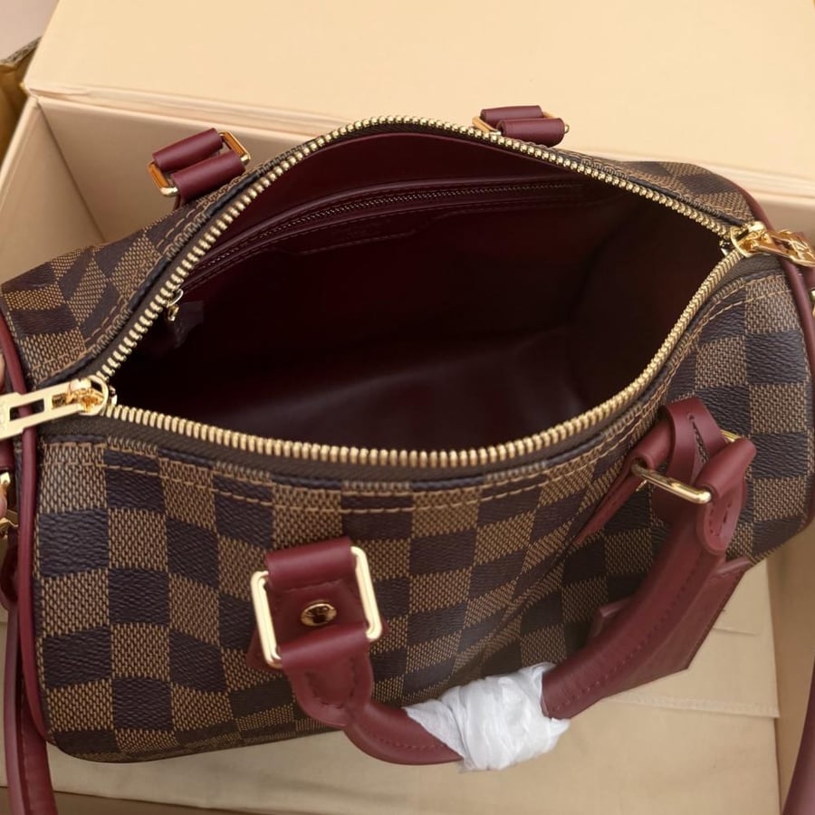 LOUIS  VUITTON