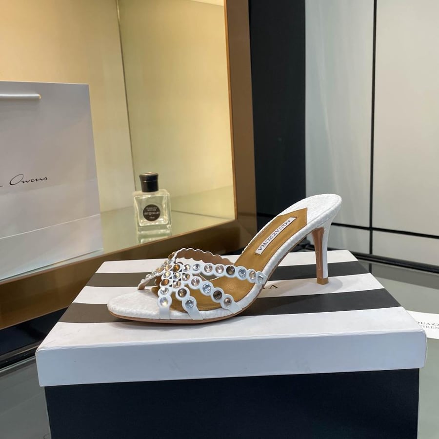 AQUAZZURA