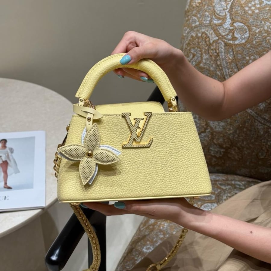 LOUIS  VUITTON