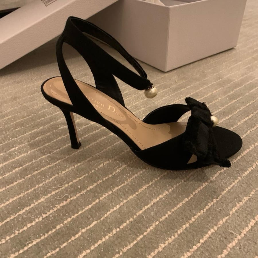 DIOR