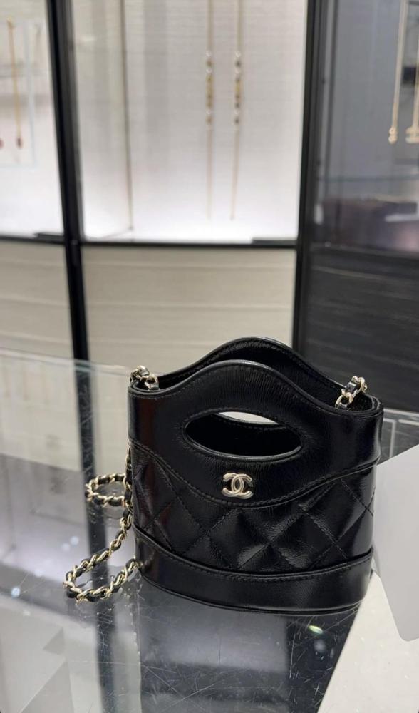 CHANEL_ mini nano