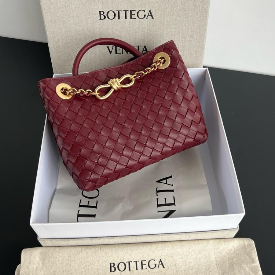 BOTTEGA