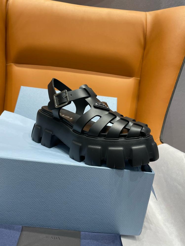 PRADA