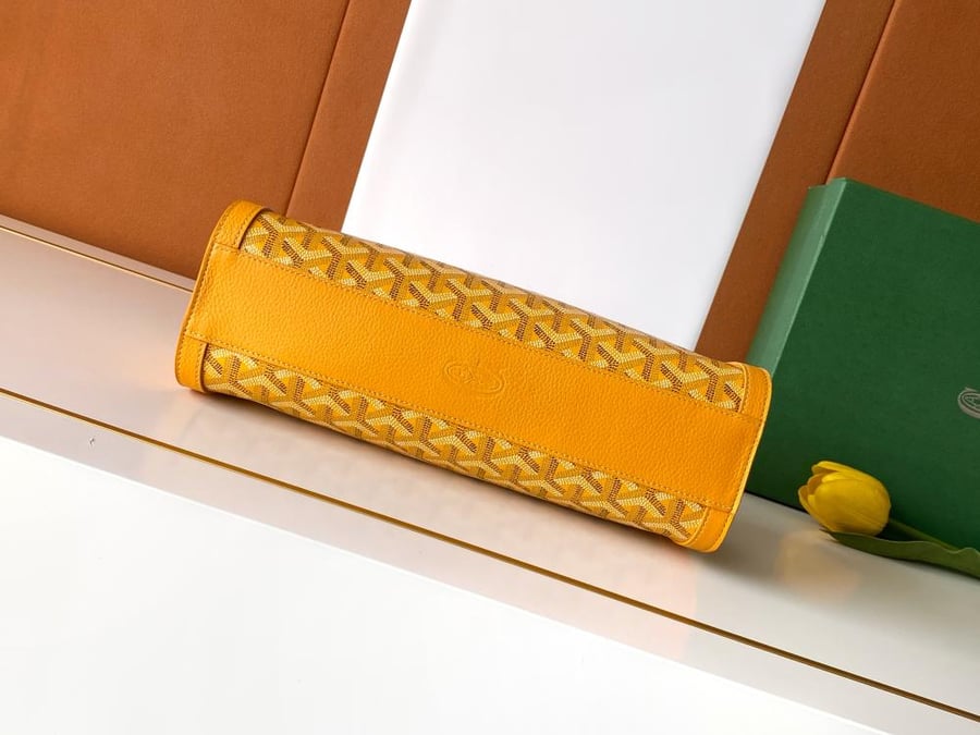GOYARD