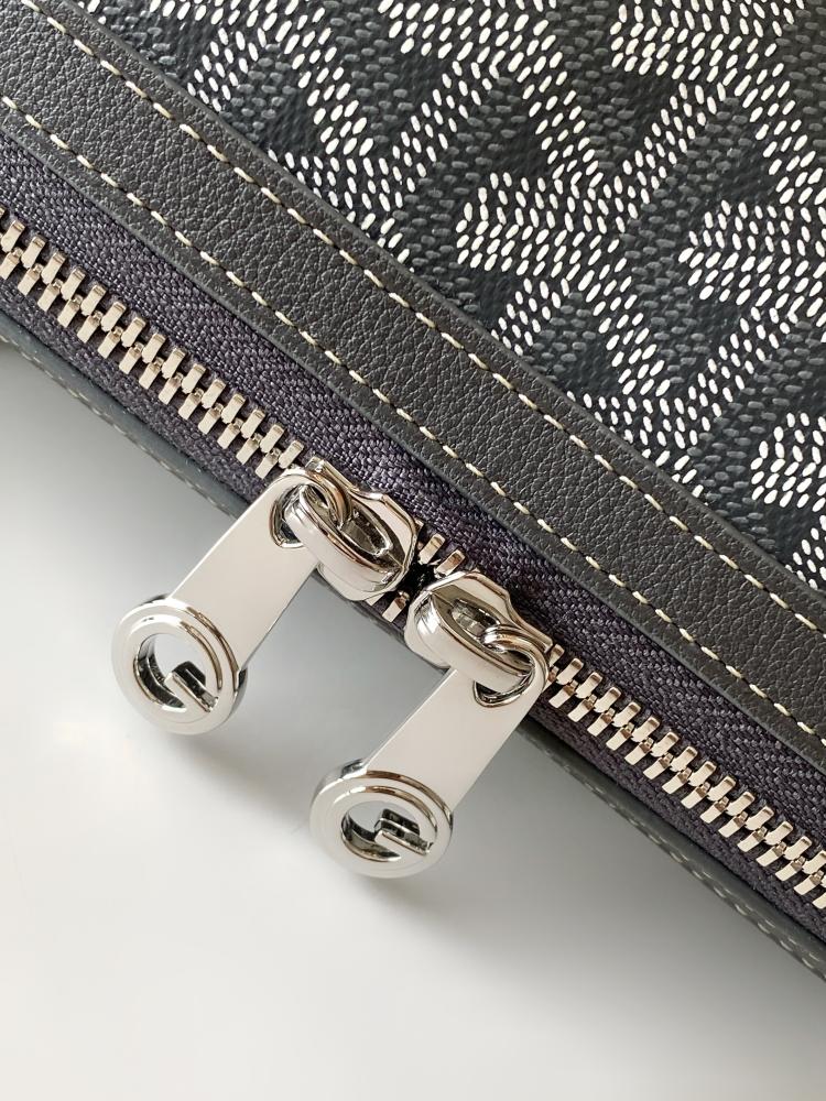 GOYARD