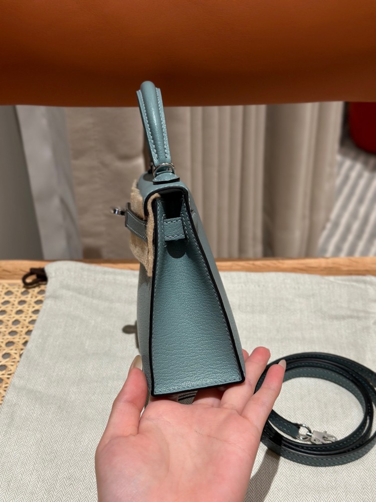HERMES- mini Kelly 19