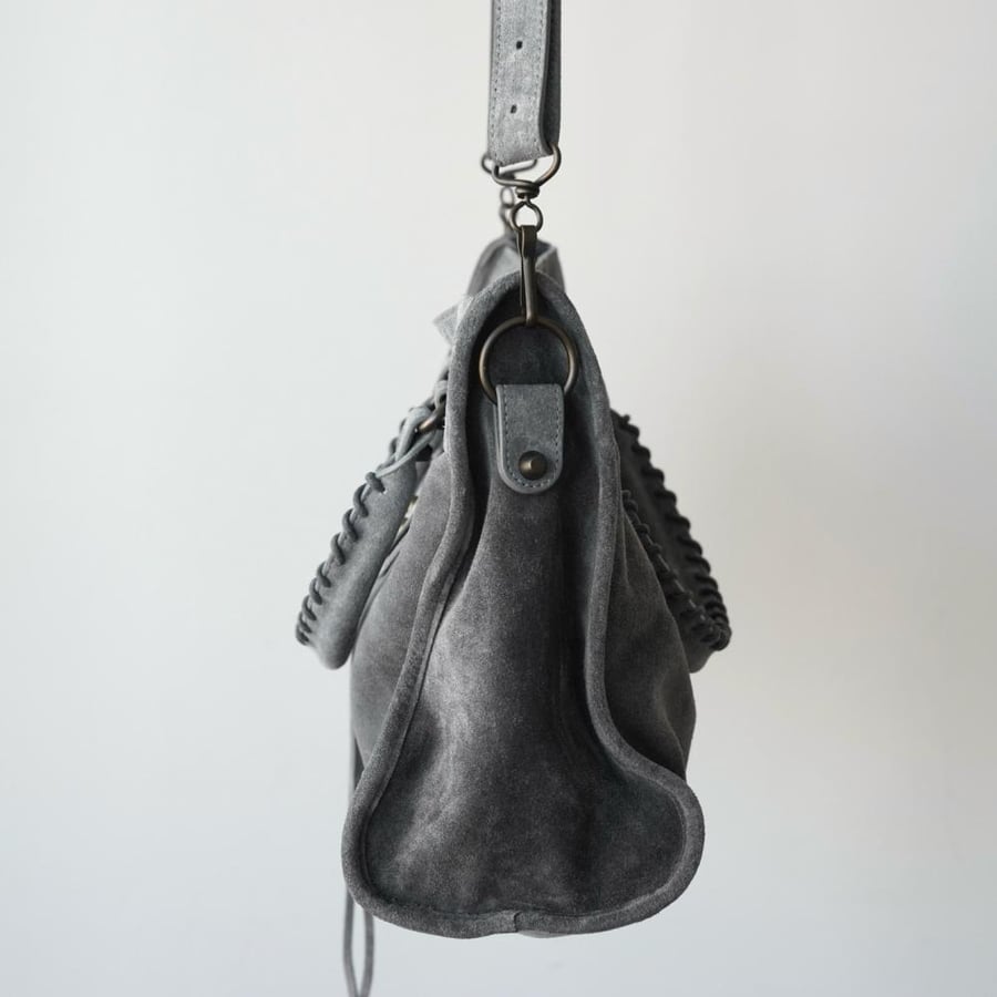 BALENCIAGA