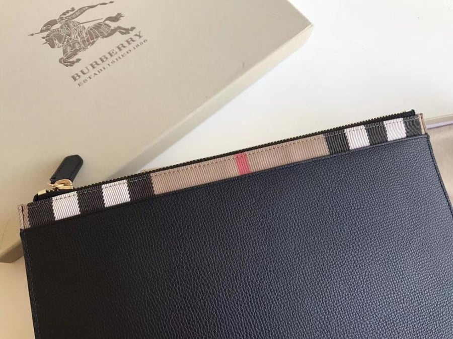 BURBERRY