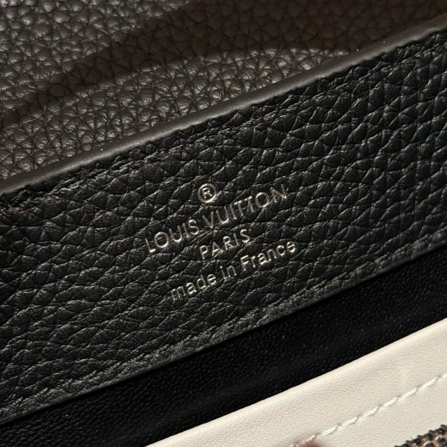 LOUIS  VUITTON
