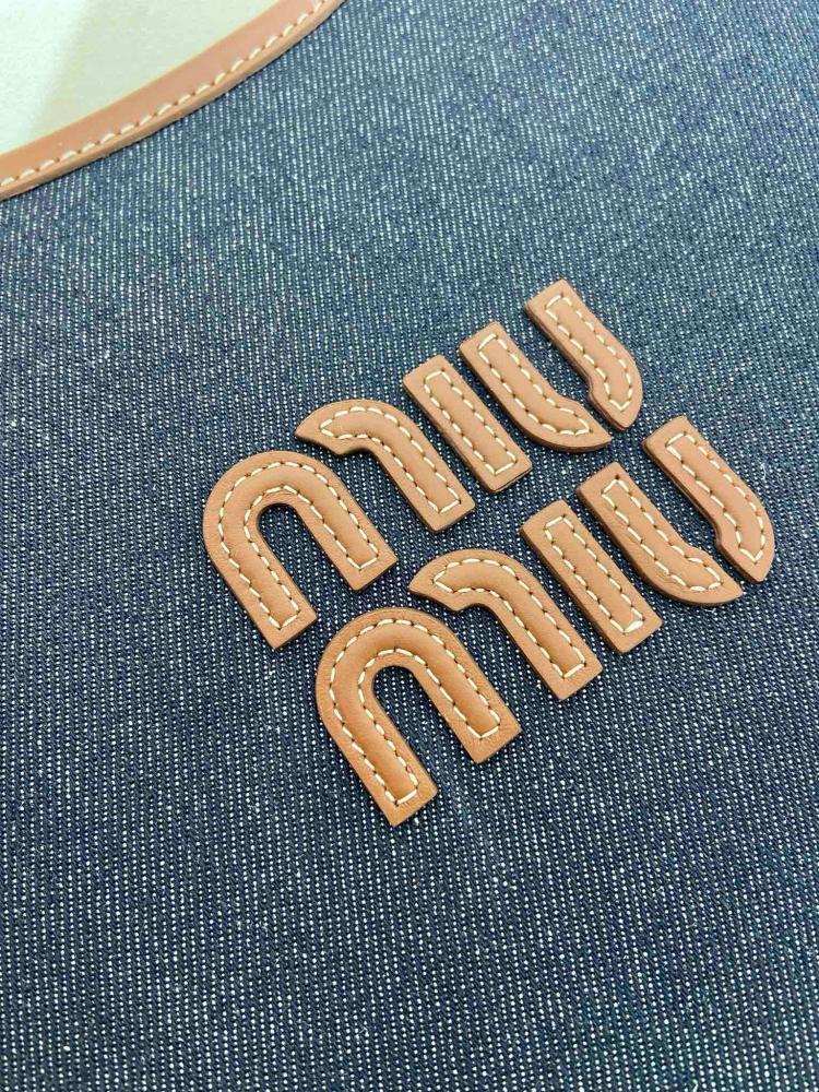MIU MIU