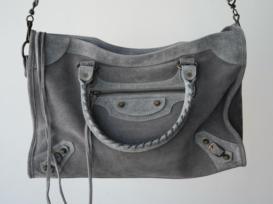BALENCIAGA