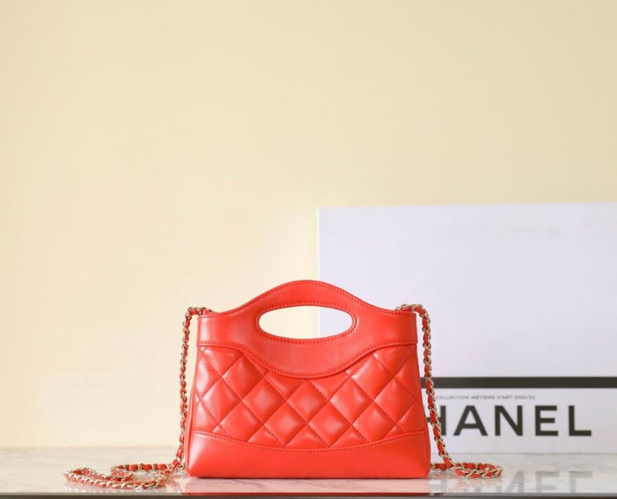 CHANEL