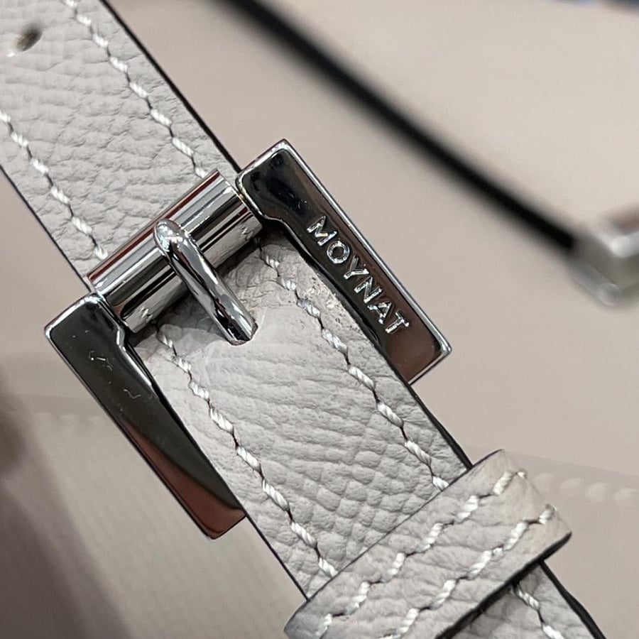 MOYNAT