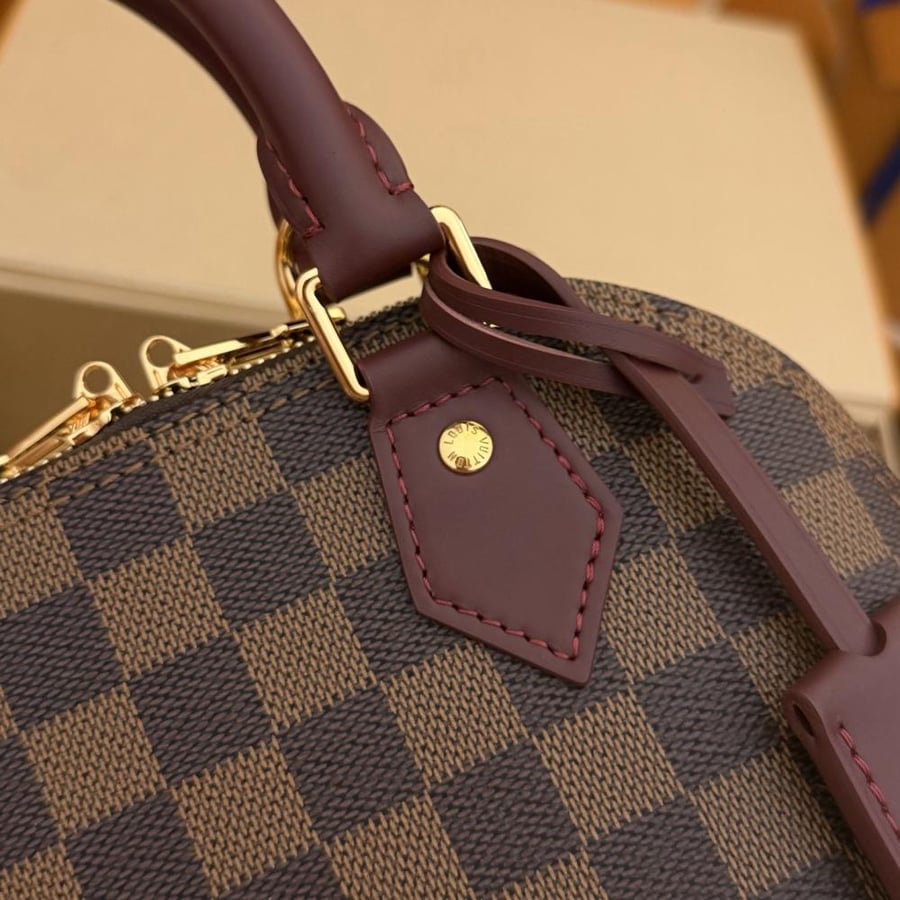 LOUIS  VUITTON