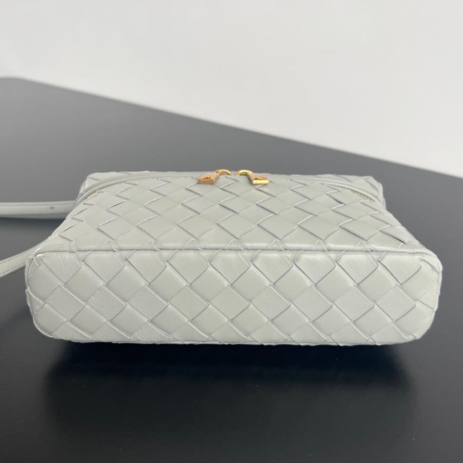 BOTTEGA