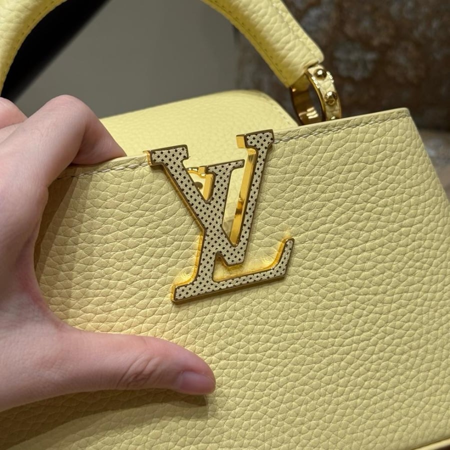 LOUIS  VUITTON