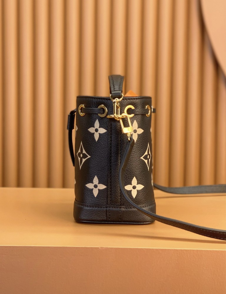 LOUISVUITTON- NANO NOE