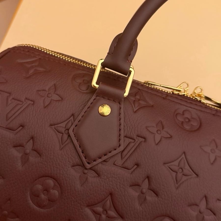 LOUIS  VUITTON