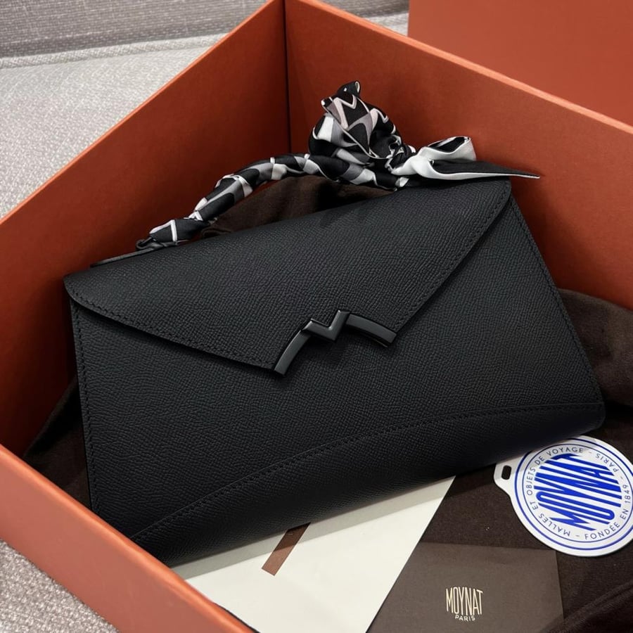 MOYNAT