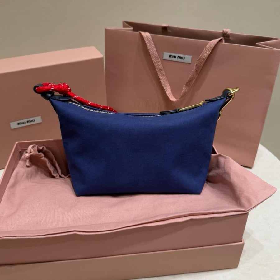 MIU MIU