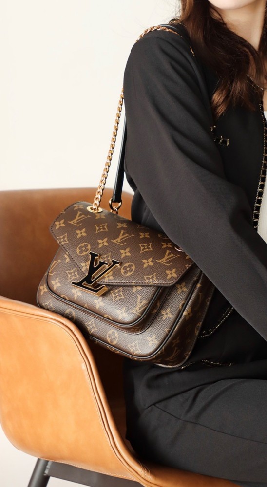 Louisvuitton- PASSY