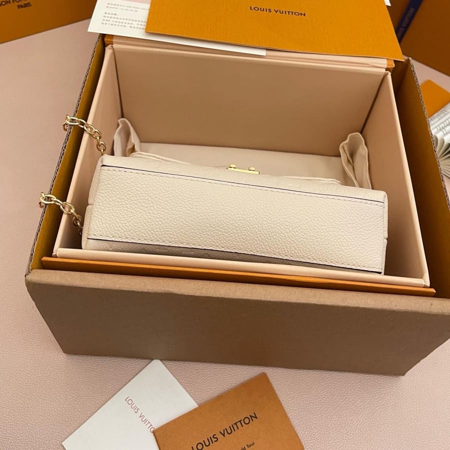 LOUIS  VUITTON