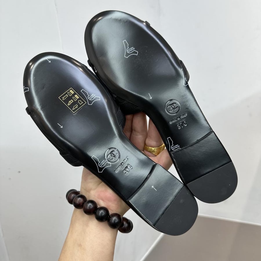 CHANEL