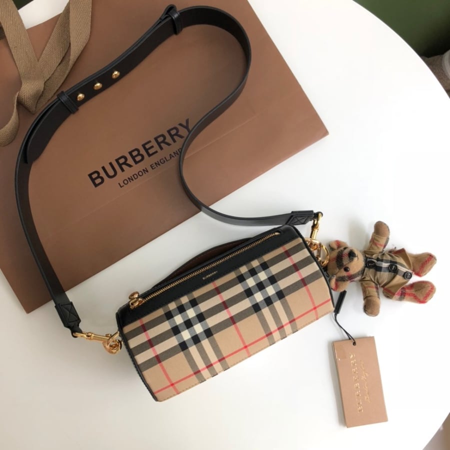 BURBERRY