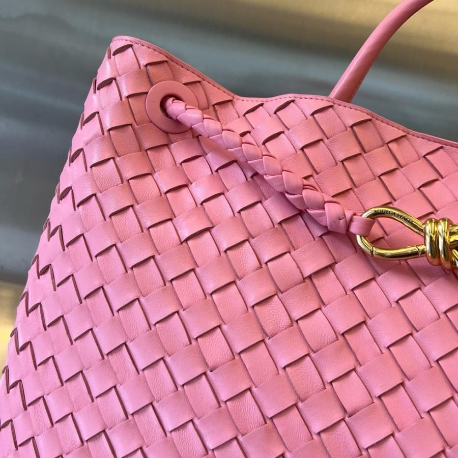 BOTTEGA