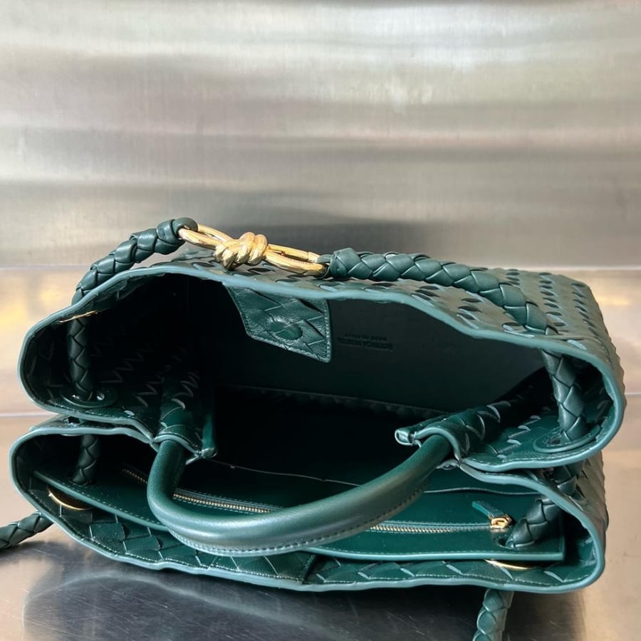 BOTTEGA