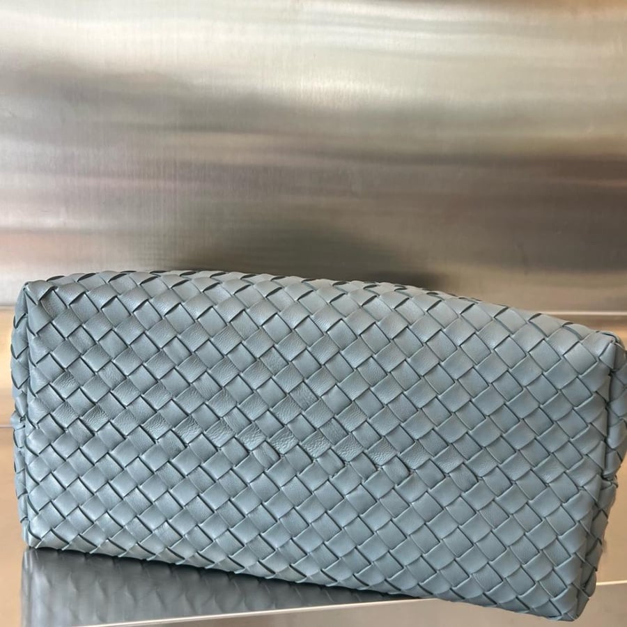 BOTTEGA