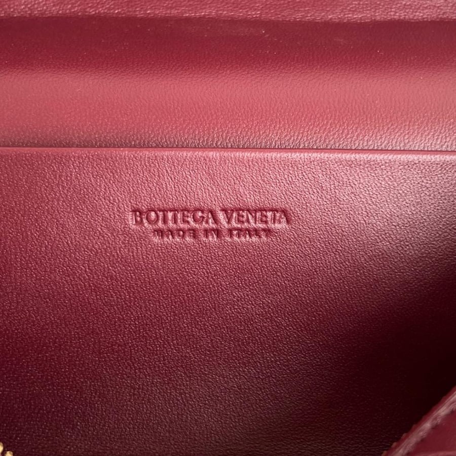 BOTTEGA