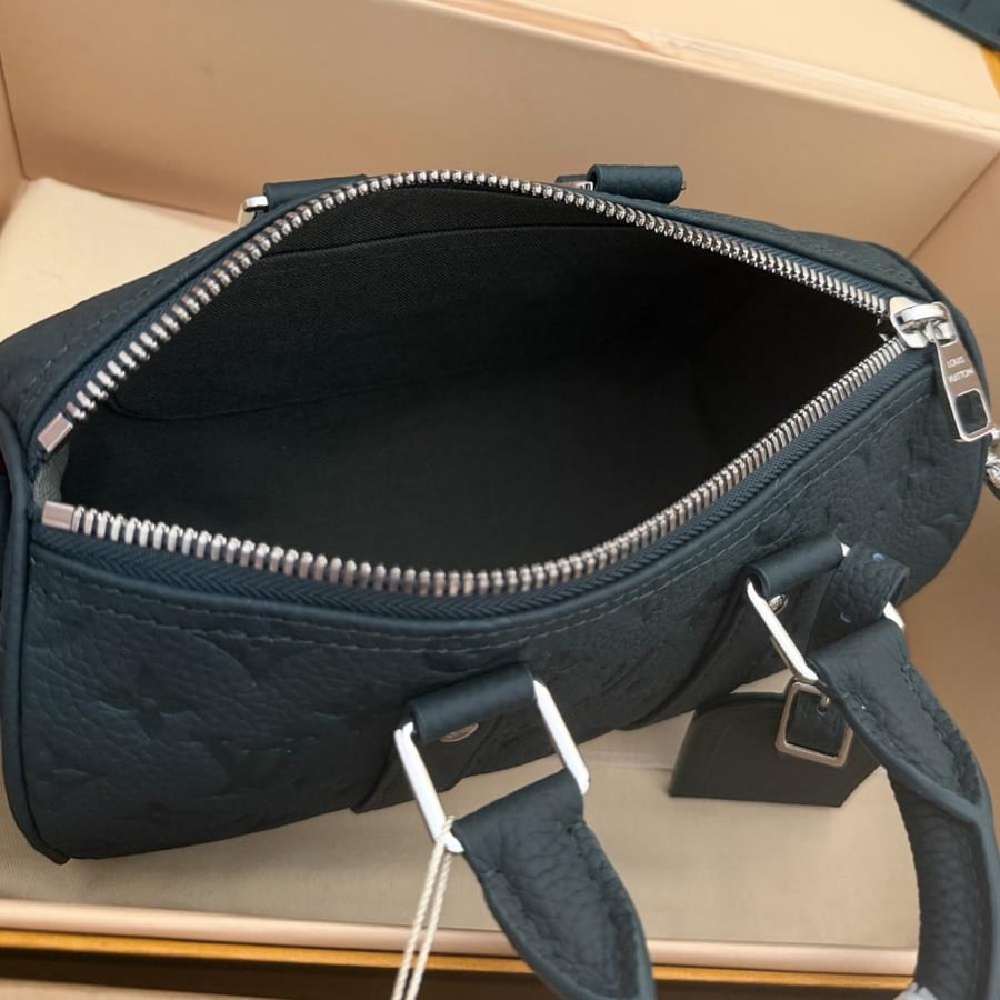 LOUIS  VUITTON