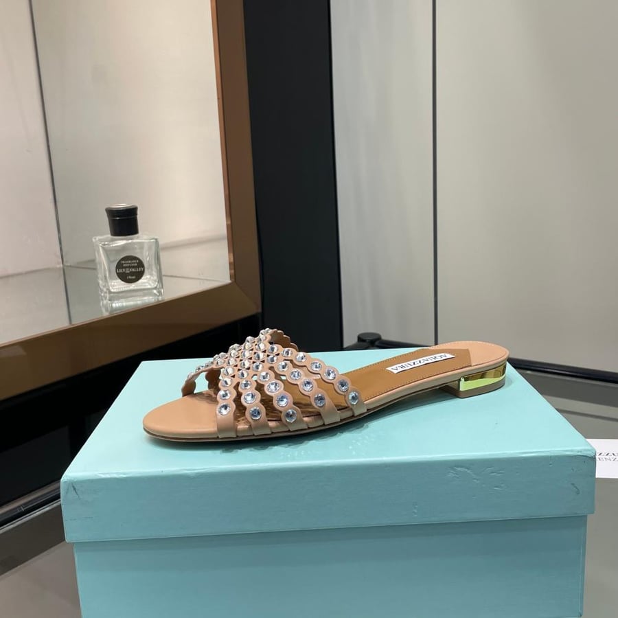 AQUAZZURA